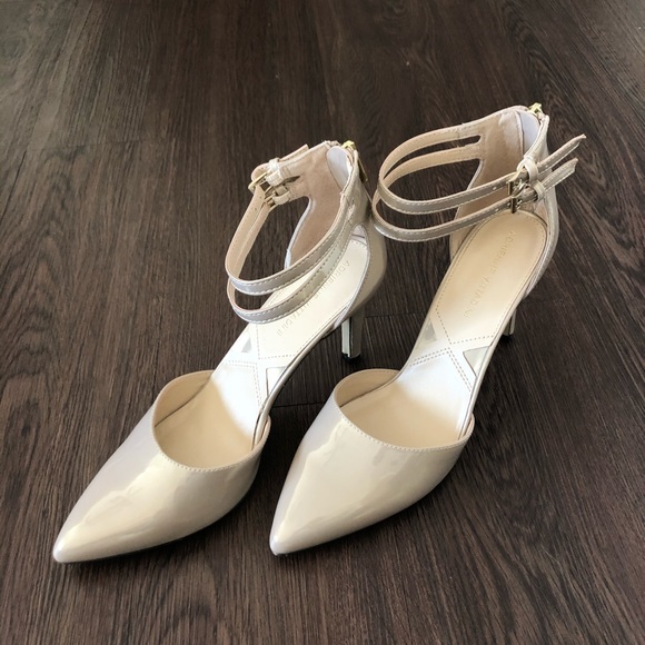 Adrienne Vittadini nude heels with strap - Picture 5 of 5